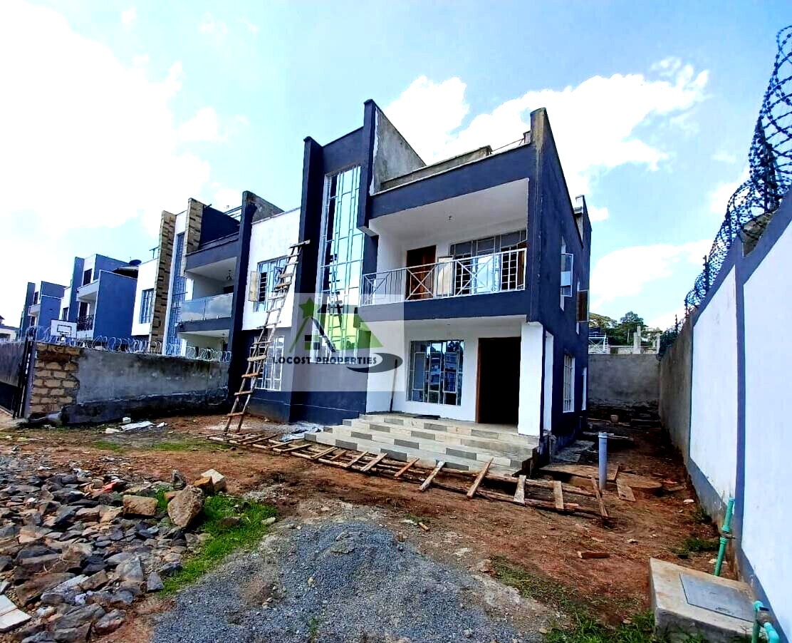4BR All-Ensuite Townhouse with DSQ & Rooftop Terrace - Kikuyu