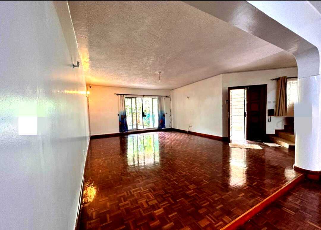 5-Ensuite Townhouse with Private Garden & Pool - Lavington