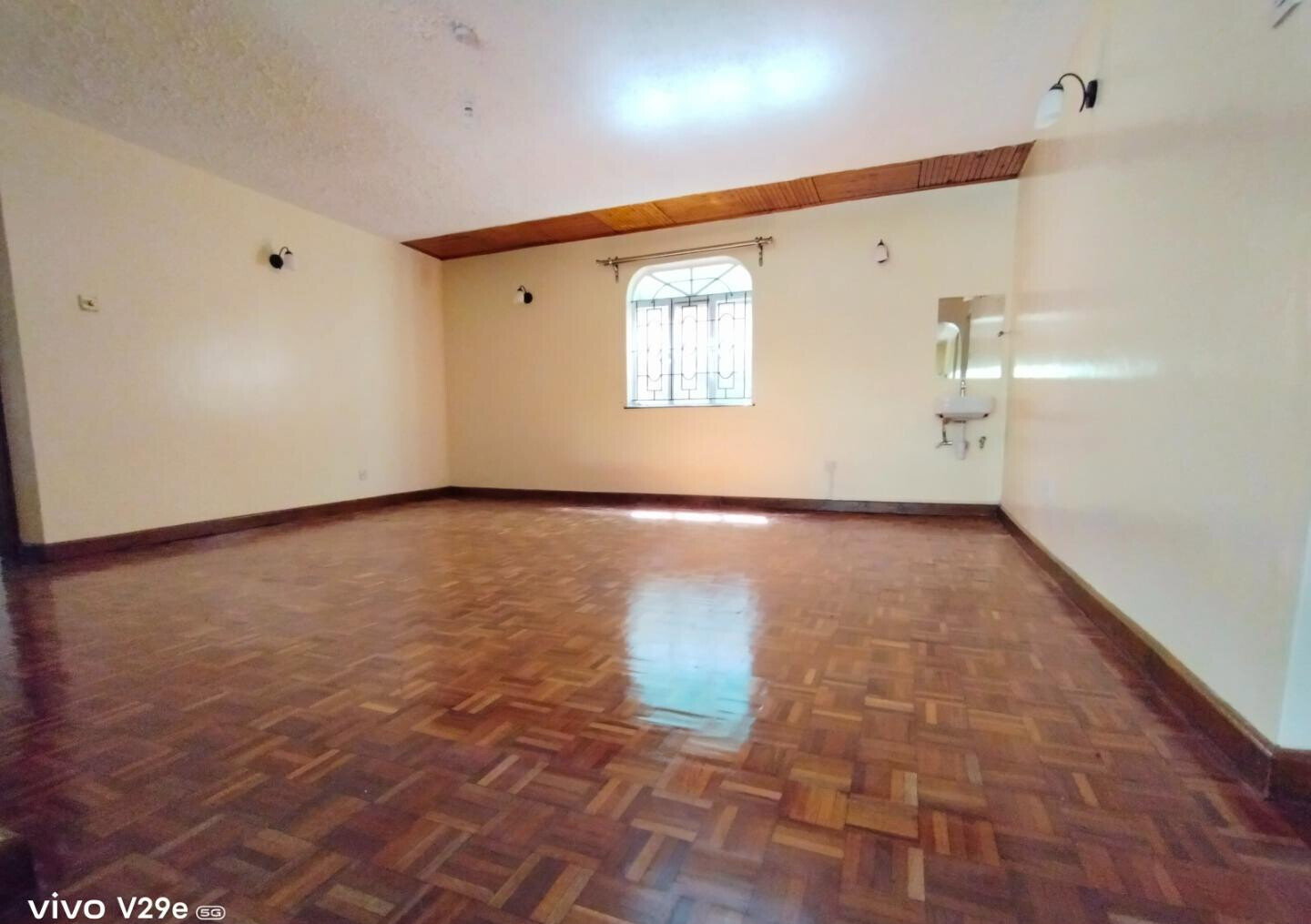 50x100 Garden Home at KSh 160K