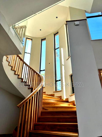 4bdrm Villa in Loresho for sale - Image 3