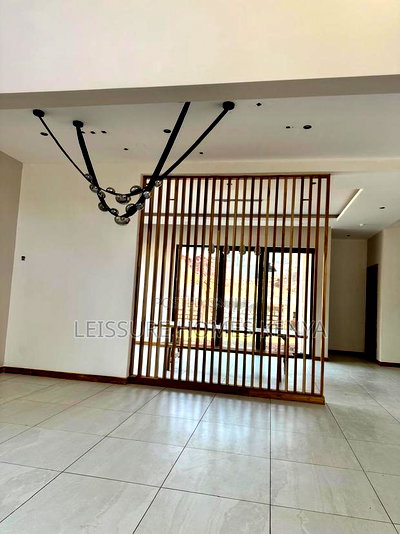 4bdrm Villa in Loresho for sale - Image 5