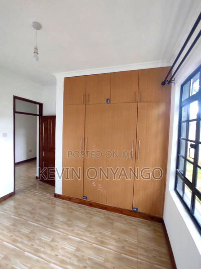 3bdrm Bungalow in Karen for rent - Image 14