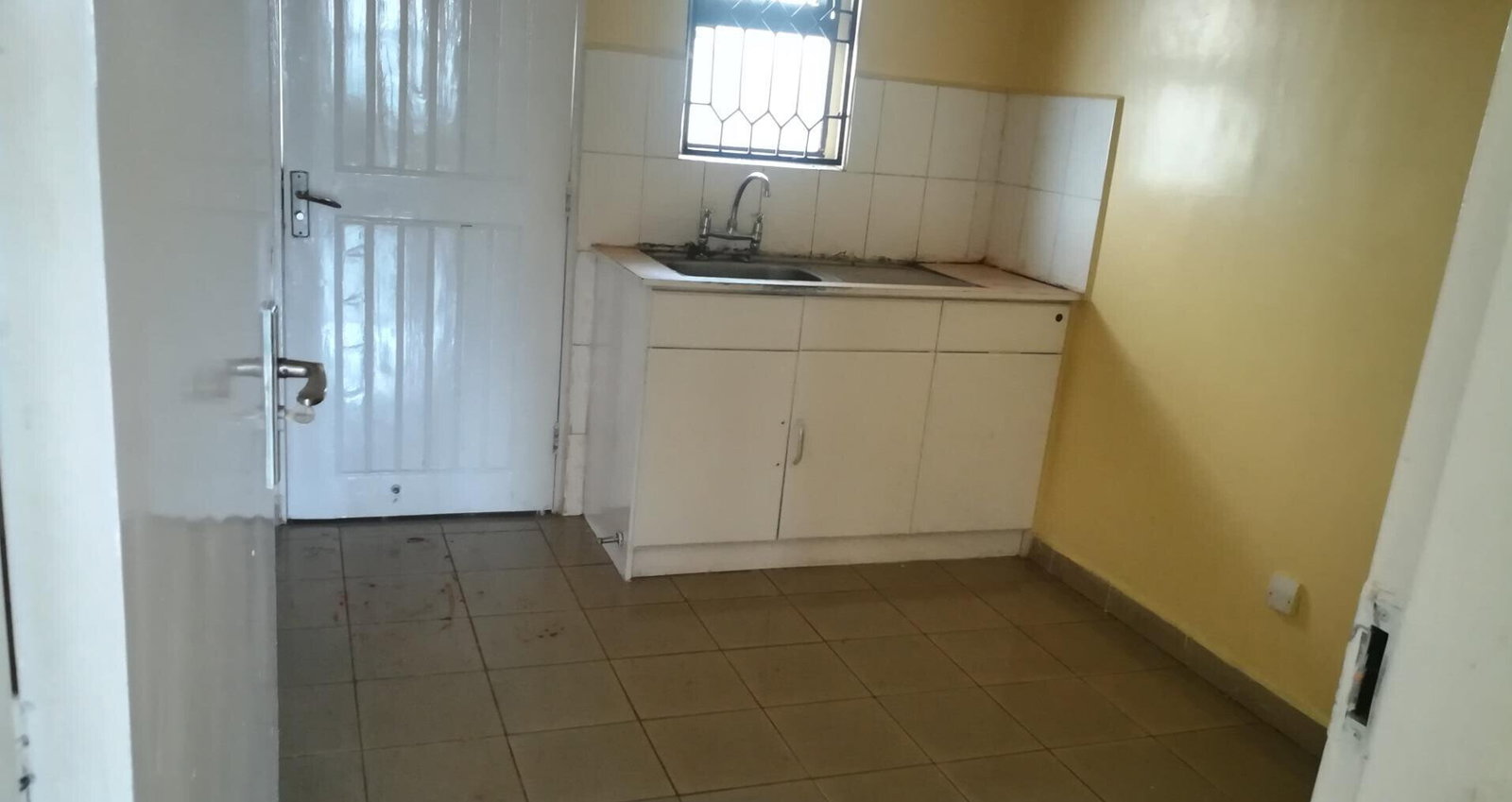 3BR Maisonette Near JKIA with 24-Hour Security - Nyayo Embakasi