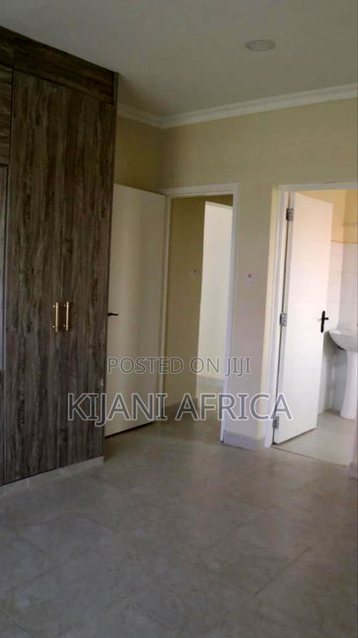 4bdrm Bungalow in Kitengela for sale - Image 10