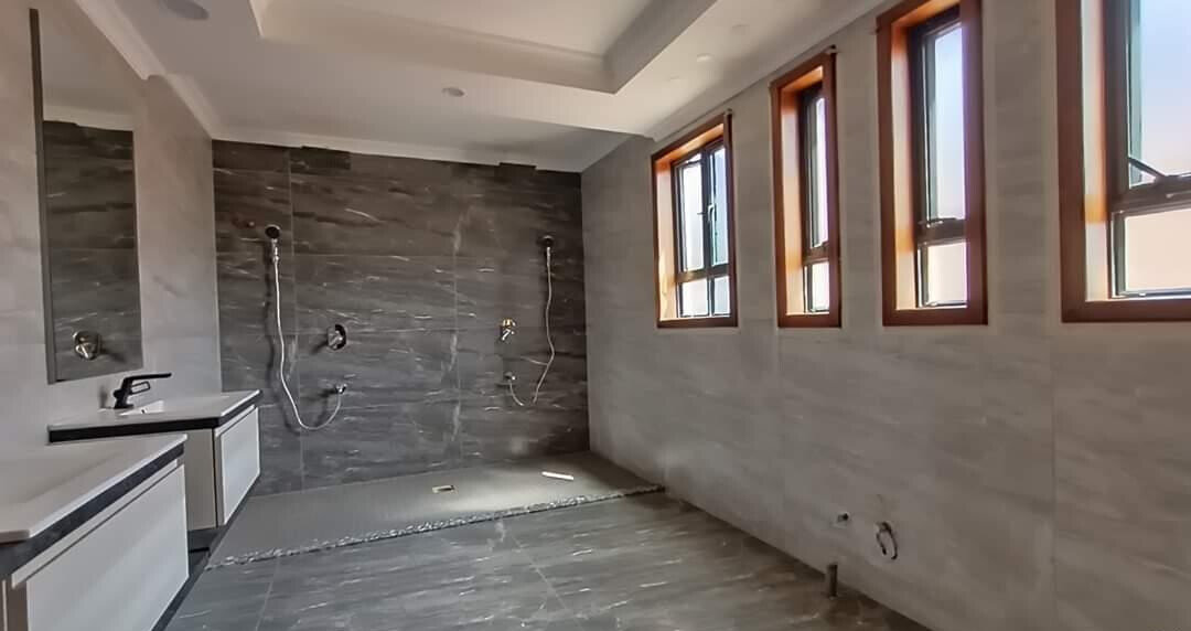 4-Ensuite Townhouse with Jacuzzi & DSQ - Lavington