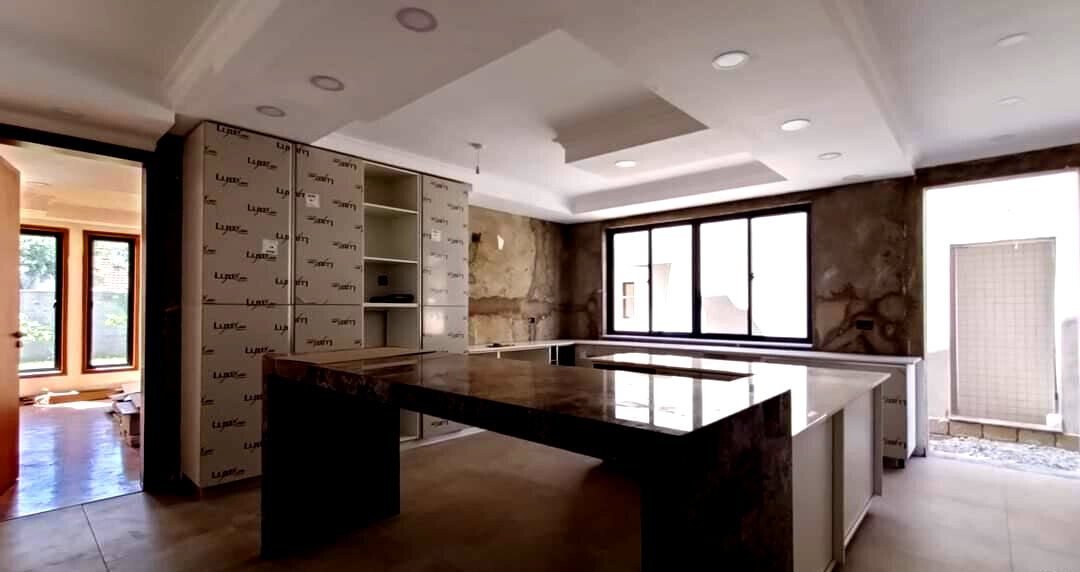 4-Ensuite Townhouse with Jacuzzi & DSQ - Lavington