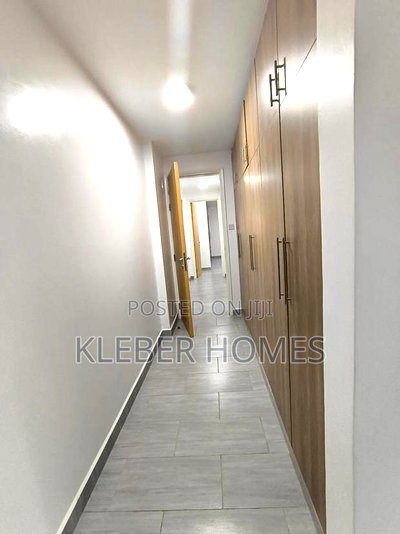 2bdrm Apartment in Lavington for sale - Image 17