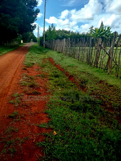 1/4 Kapseret Inder Area 3km From Tarmac - Image 1