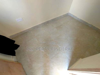 3bdrm Bungalow in Kitengela for sale - Image 8