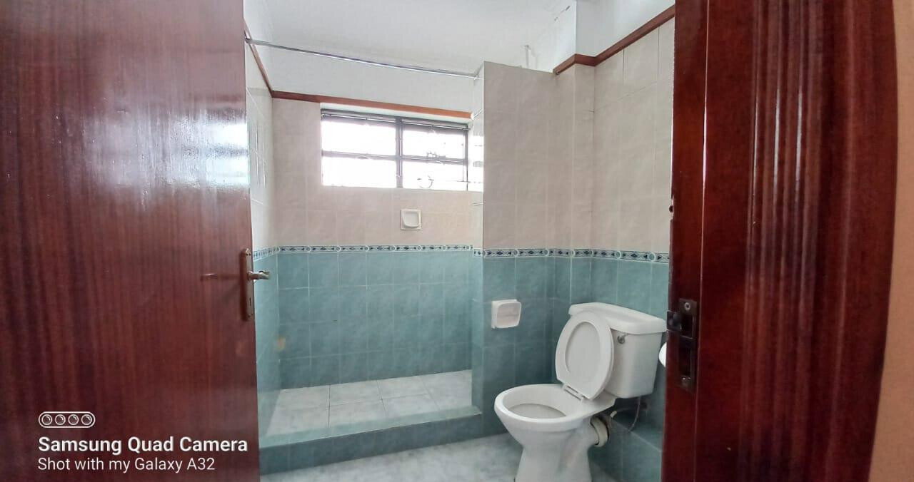 4BR All-Ensuite Townhouse with DSQ & Pool Access – Shanzu Road, Nairobi