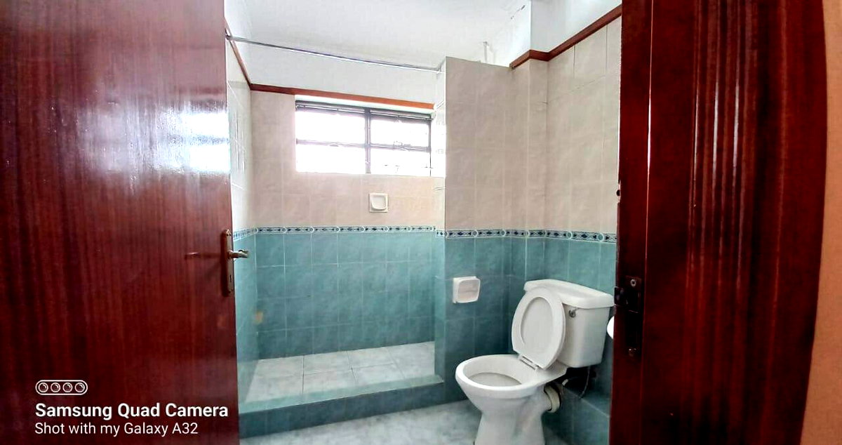 4BR All-Ensuite Townhouse with DSQ & Pool Access – Shanzu Road, Nairobi