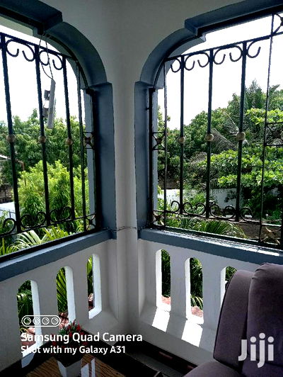 For Sale 3 Bedrooms Executive Town House Shanzu - Image 8