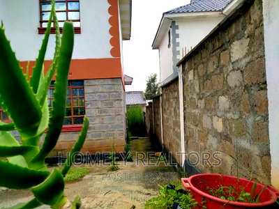 4bdrm Maisonette in Kahuho, Ongata, Rimpa for sale - Image 5