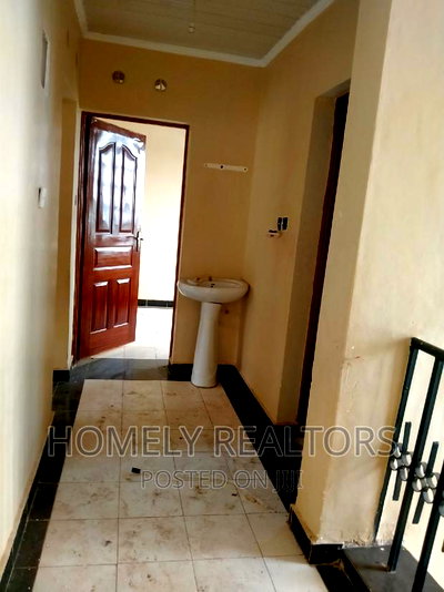 4bdrm Maisonette in Kahuho, Ongata, Rimpa for sale - Image 12