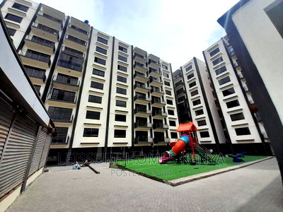 3bdrm Apartment in Gateway Mall Area for sale - Image 1