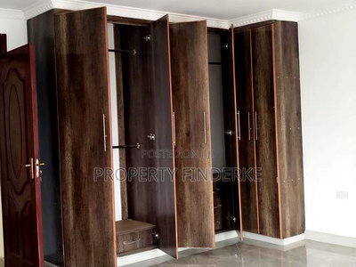 4bdrm Maisonette in Kamakis for sale - Image 11