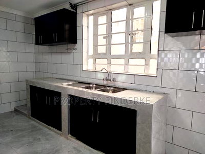 4bdrm Maisonette in Kamakis for sale - Image 7