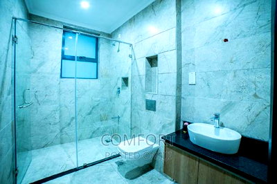 Furnished 3bdrm Apartment in Yaya Centre, Kilimani for rent - Image 10
