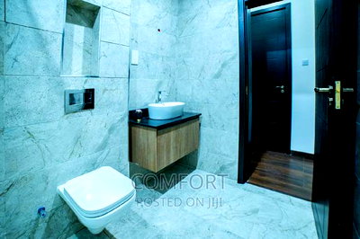 Furnished 3bdrm Apartment in Yaya Centre, Kilimani for rent - Image 11