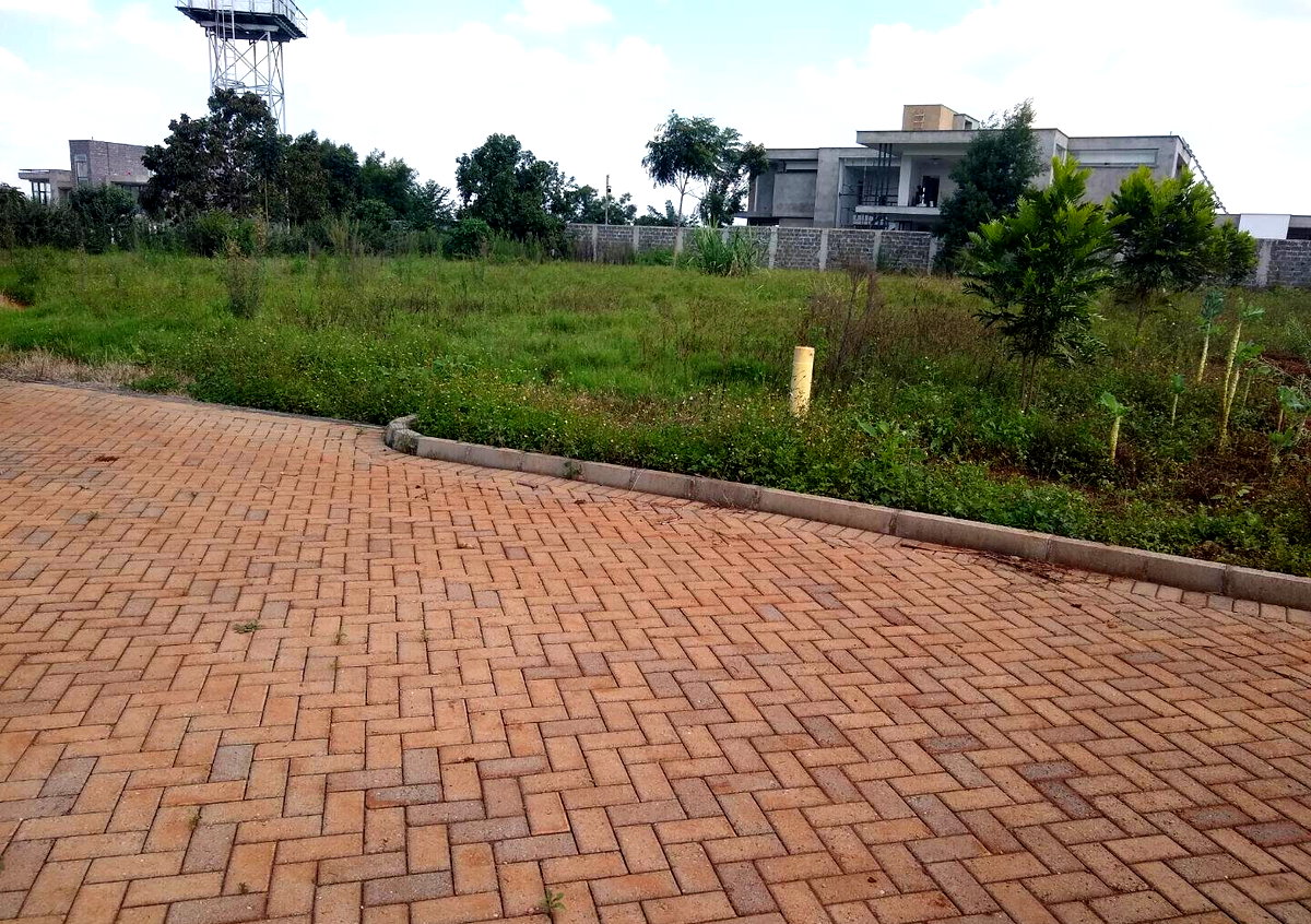 Half Acre Runda Plot at KSh 45M