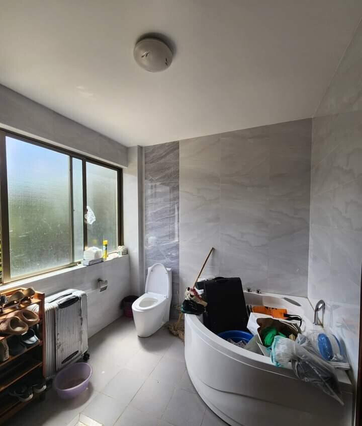 5-Ensuite Townhouse with Solar & 10,000L Water Tanks - Lavington
