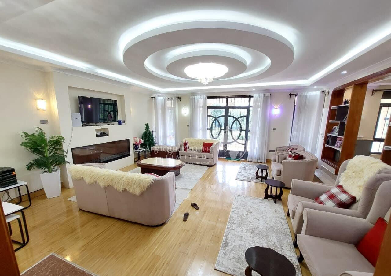 5-Ensuite Townhouse with Guest House & Gym – Karen