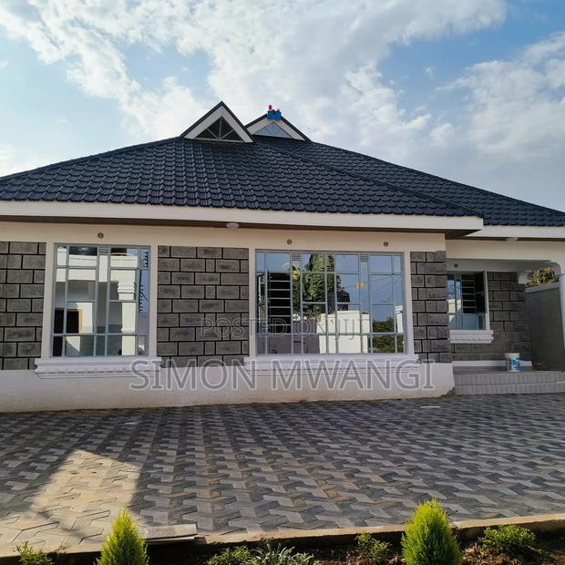 3bdrm Bungalow in Mugutha Ruiru Along for sale