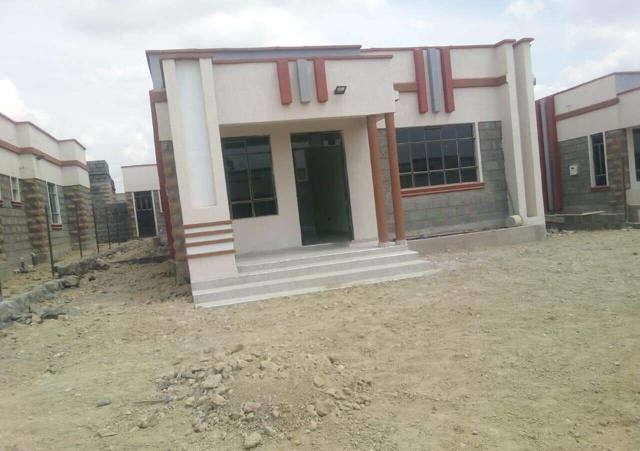 3BR Townhouse with Open Kitchen & Garden Sitting - Kitengela