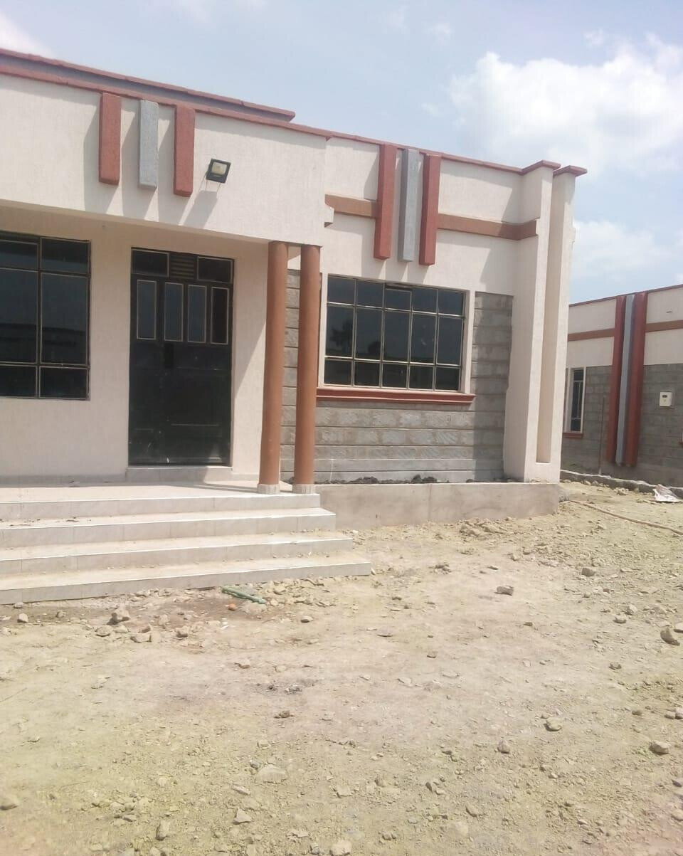3BR Townhouse with Open Kitchen & Garden Sitting - Kitengela