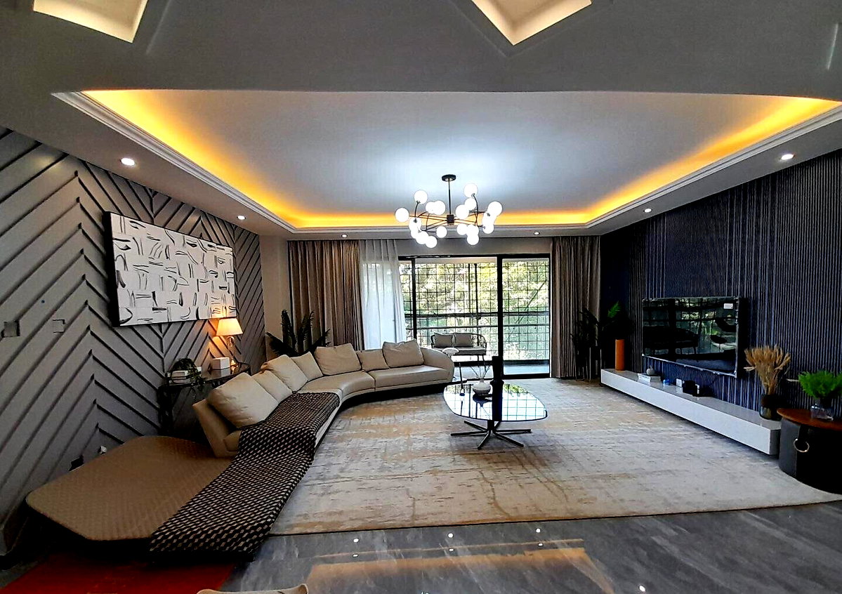 3BR All En-Suite Apartment with DSQ & Pool - Lavington