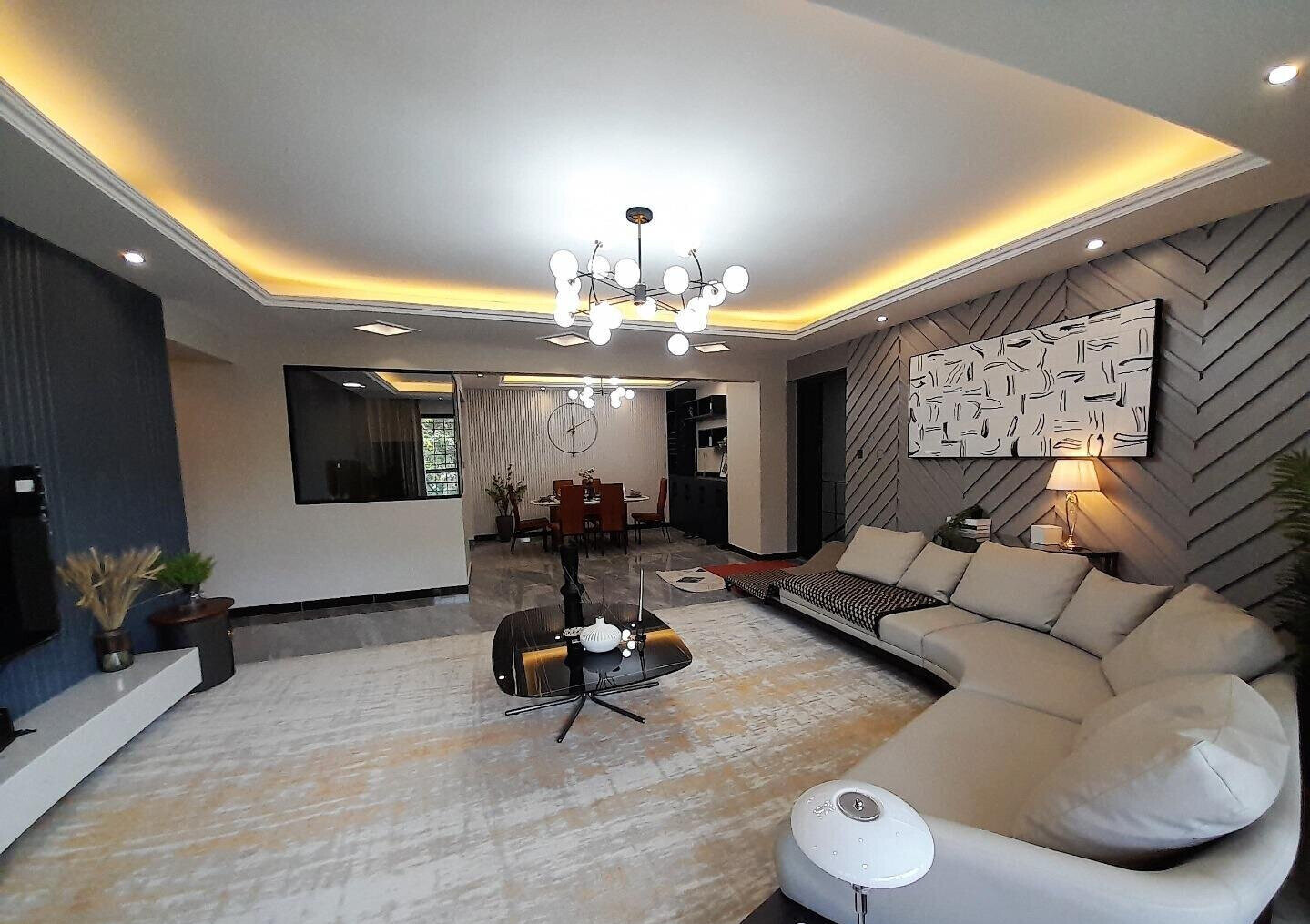 3BR All En-Suite Apartment with DSQ & Pool - Lavington