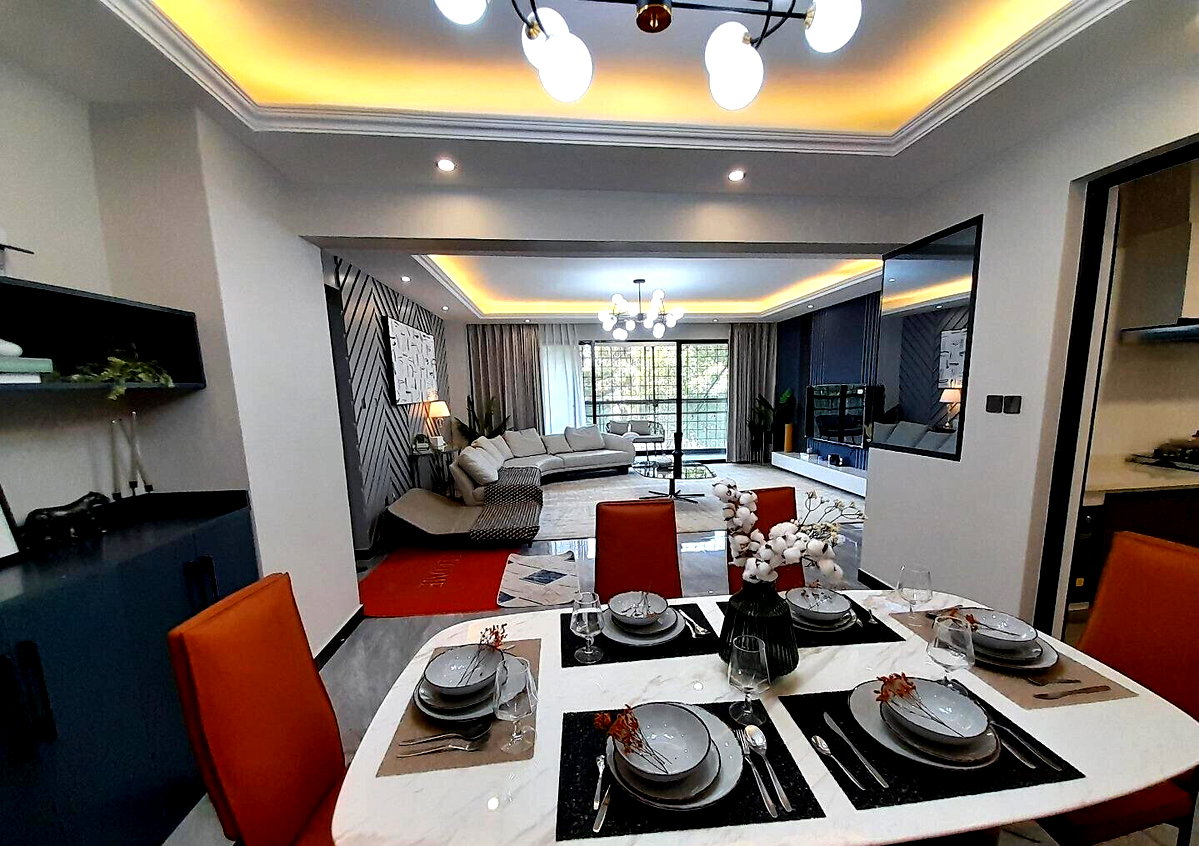 3BR All En-Suite Apartment with DSQ & Pool - Lavington