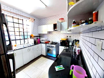 3bdrm Townhouse / Terrace in Nyari for rent - Image 5