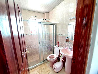 3bdrm Townhouse / Terrace in Nyari for rent - Image 9