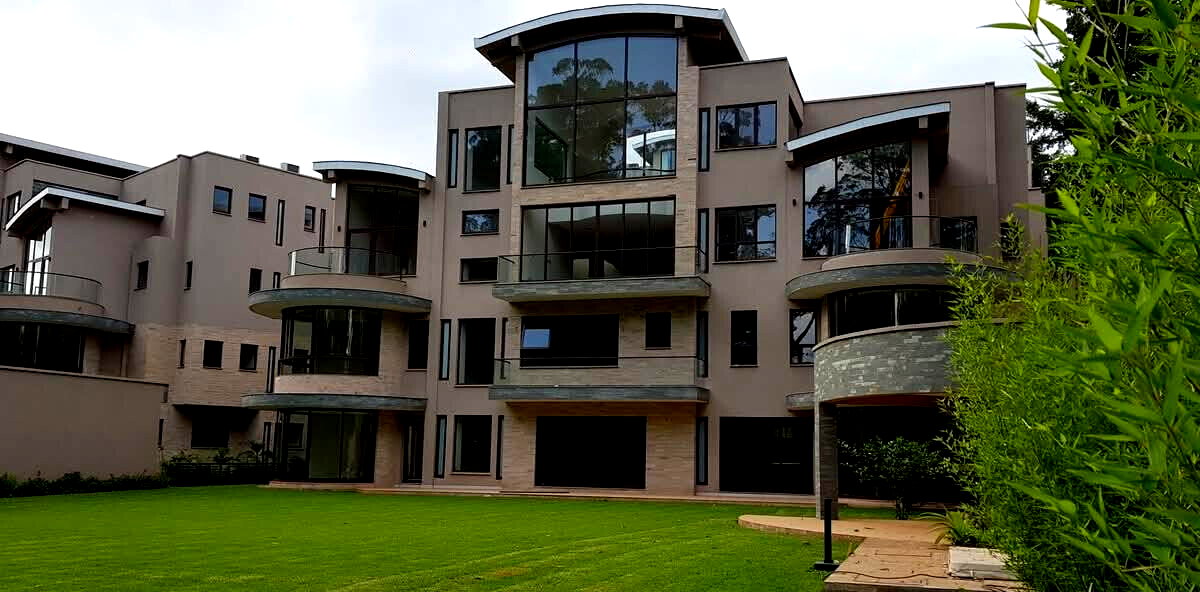 6-Bed Villa with Private Elevator & Forest Views - Lower Kabete