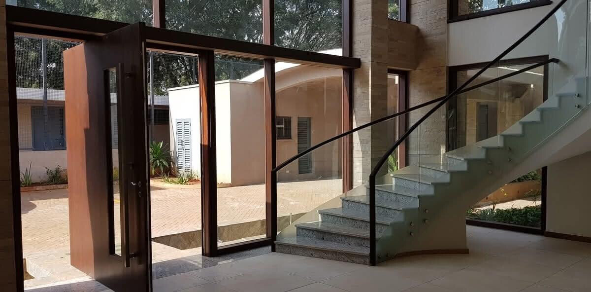 6-Bed Villa with Private Elevator & Forest Views - Lower Kabete