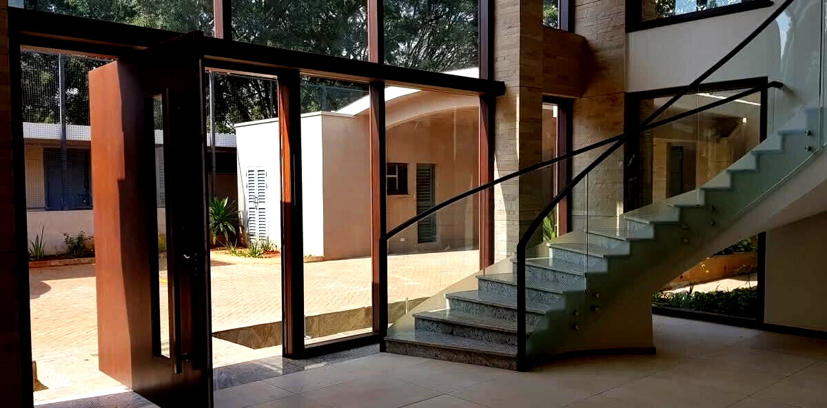 6-Bed Villa with Private Elevator & Forest Views - Lower Kabete