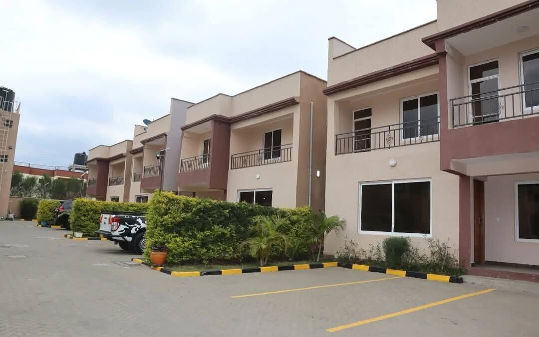 4BR Villa with DSQ & Solar - 1km Behind Gateway Mall, Syokimau
