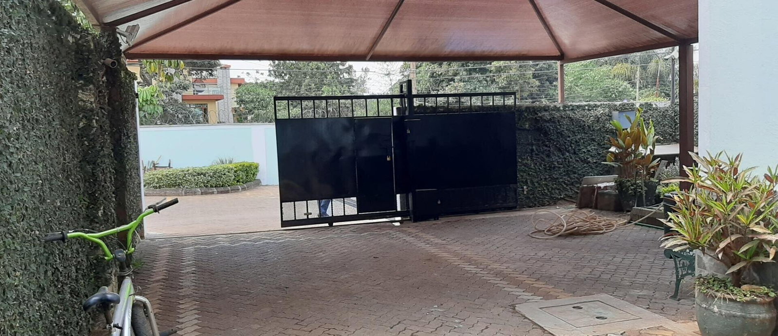 4-Ensuite Townhouse with Gym & Artic Area - Lavington