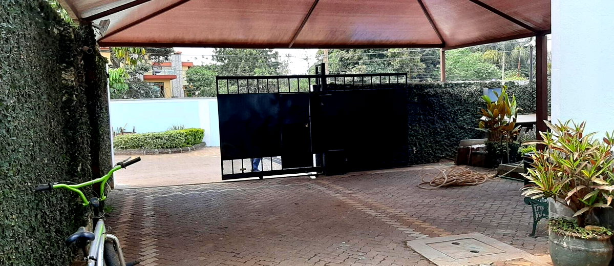 4-Ensuite Townhouse with Gym & Artic Area - Lavington