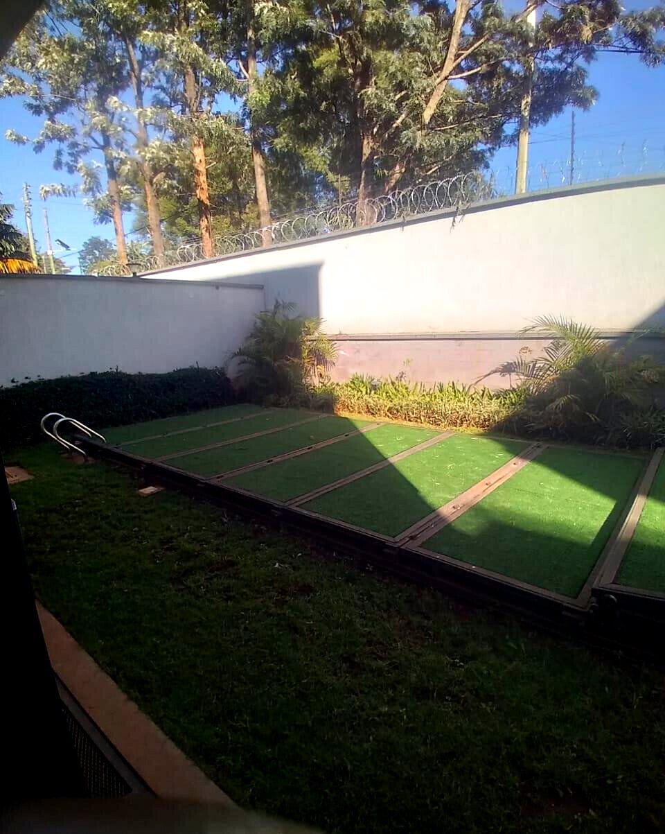 4-Ensuite Townhouse with Private Pool & Gym - Lavington