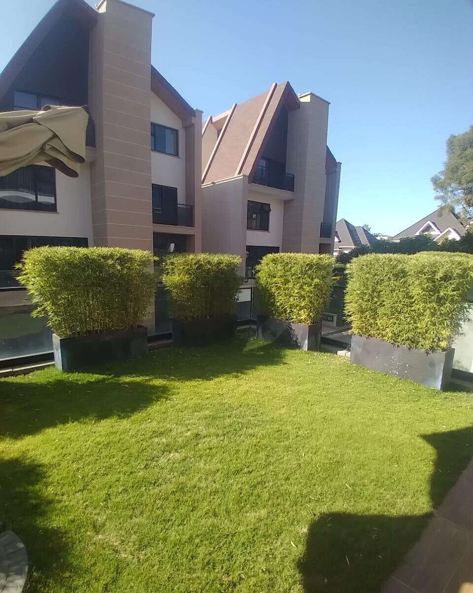 4-Ensuite Townhouse with Private Pool & Gym - Lavington