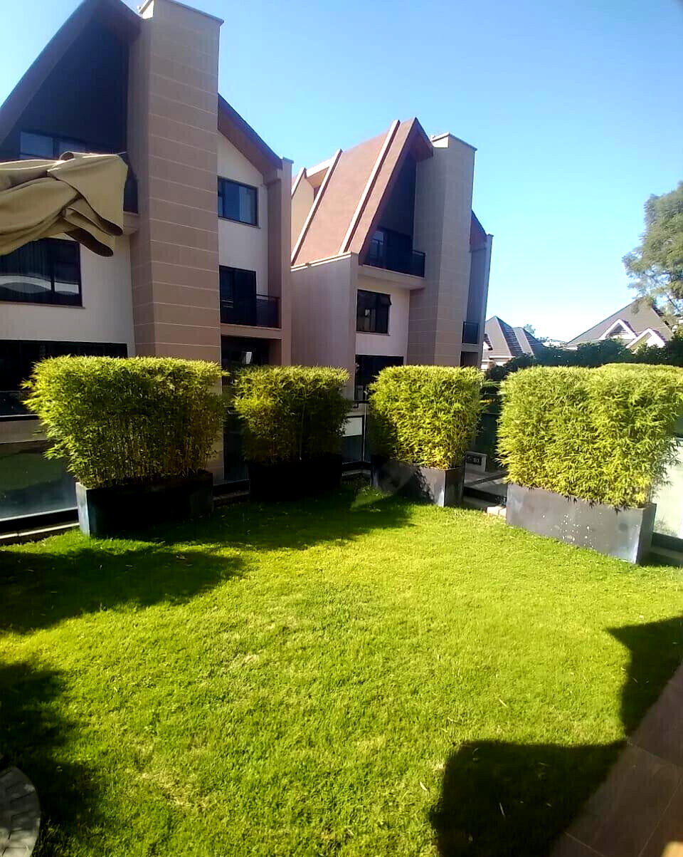 4-Ensuite Townhouse with Private Pool & Gym - Lavington