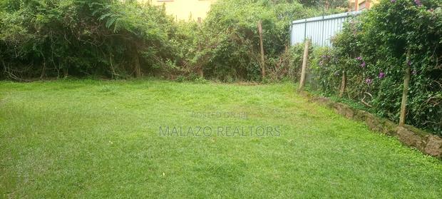 3bdrm Maisonette in Scenic Apartments, Hurlingham for sale