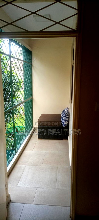 3bdrm Maisonette in Scenic Apartments, Hurlingham for sale - Image 16
