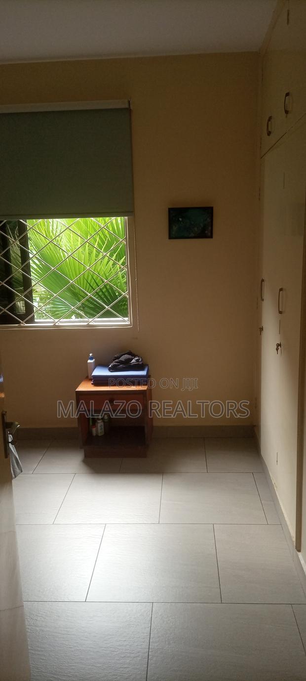 3bdrm Maisonette in Scenic Apartments, Hurlingham for sale