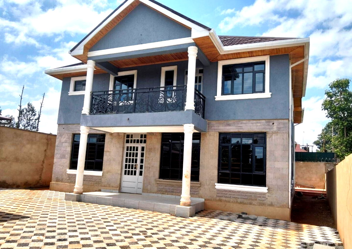 4BR All-Ensuite Townhouse with DSQ – Croton Ridge, Kenyatta Rd