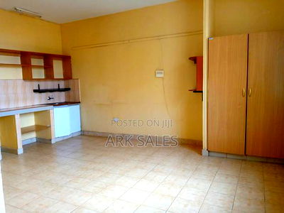 1bdrm Bedsitter in Jovan Plaza, Katani for rent - Image 1