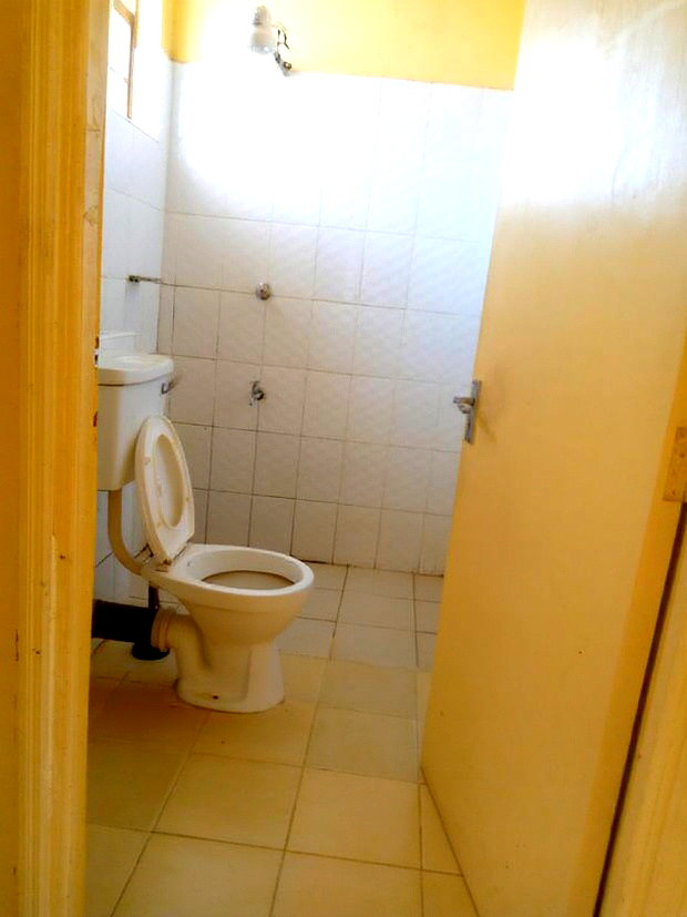 1bdrm Bedsitter in Jovan Plaza, Katani for rent