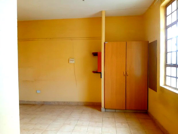 1bdrm Bedsitter in Jovan Plaza, Katani for rent